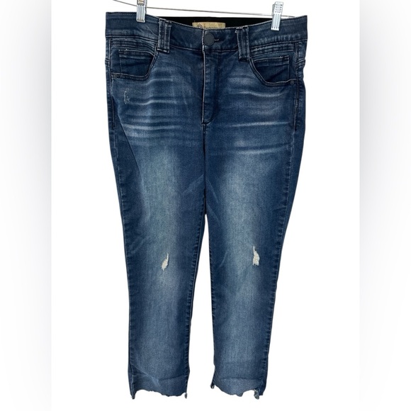 Democracy Jeans Ab Technology Women 10 Medium Wash Blue Raw Ankle Hem Distressed - Picture 1 of 7